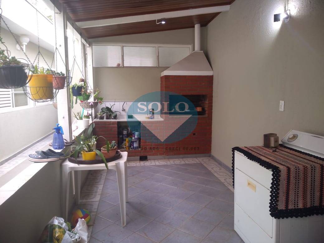 Casa à venda com 2 quartos, 250m² - Foto 24