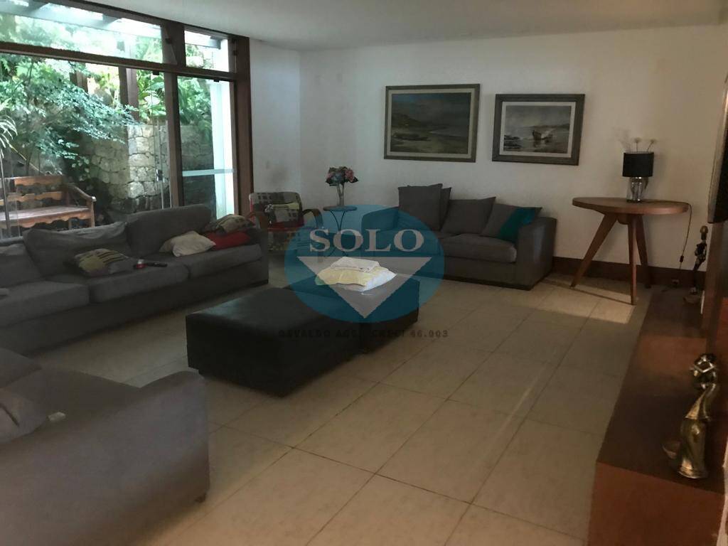 Casa à venda com 10 quartos, 900m² - Foto 10