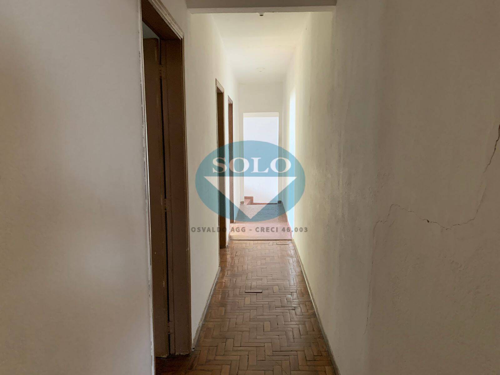 Casa à venda com 5 quartos, 200m² - Foto 10