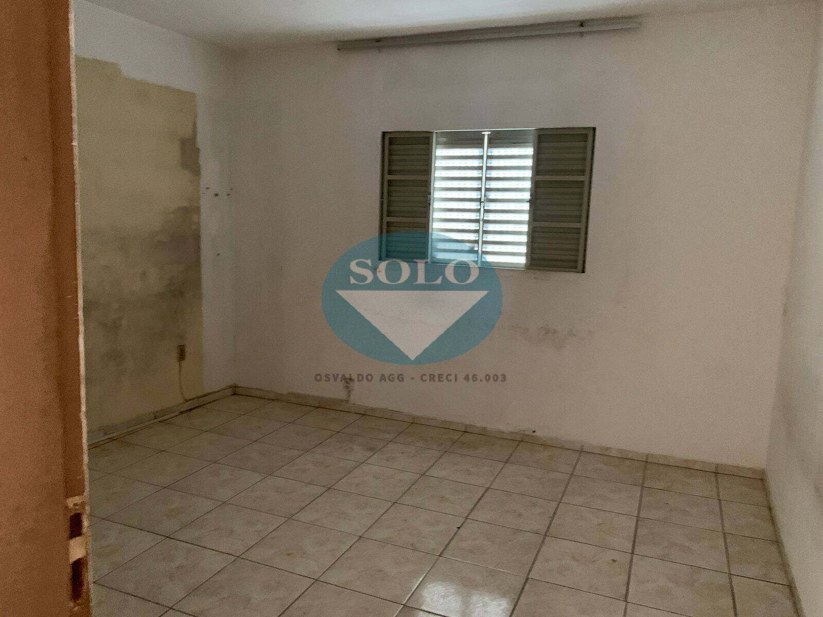 Casa à venda com 5 quartos, 200m² - Foto 12