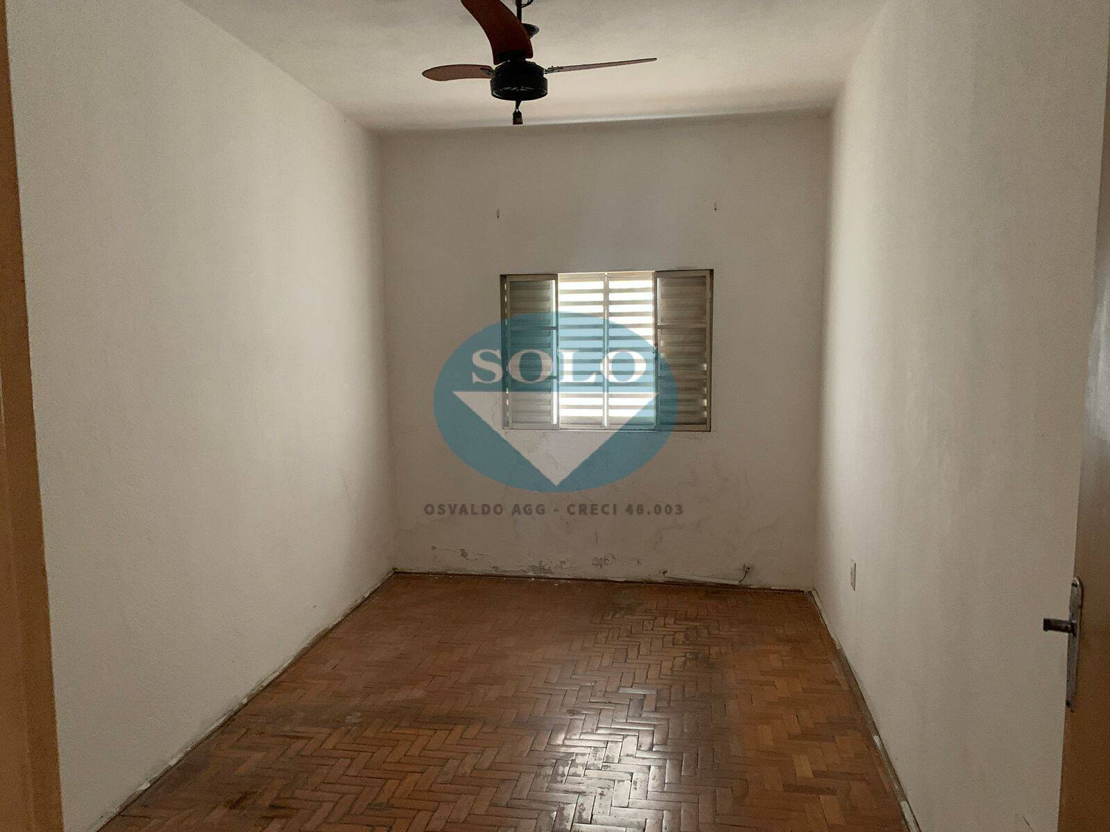 Casa à venda com 5 quartos, 200m² - Foto 14