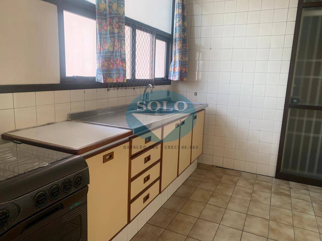 Apartamento à venda com 3 quartos, 154m² - Foto 8