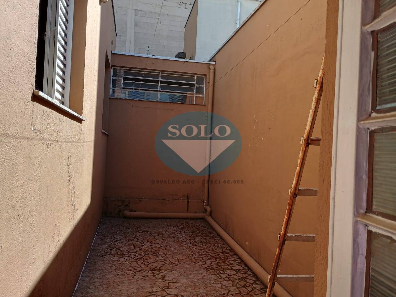 Casa à venda com 3 quartos, 132m² - Foto 4