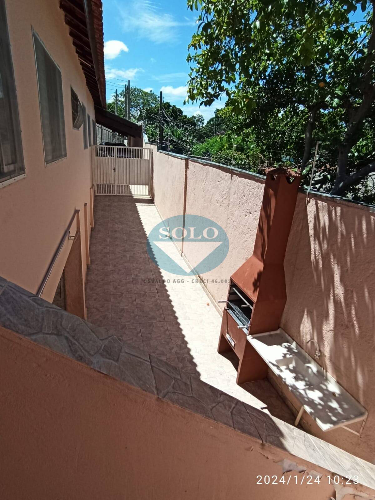 Casa à venda com 4 quartos, 149m² - Foto 11