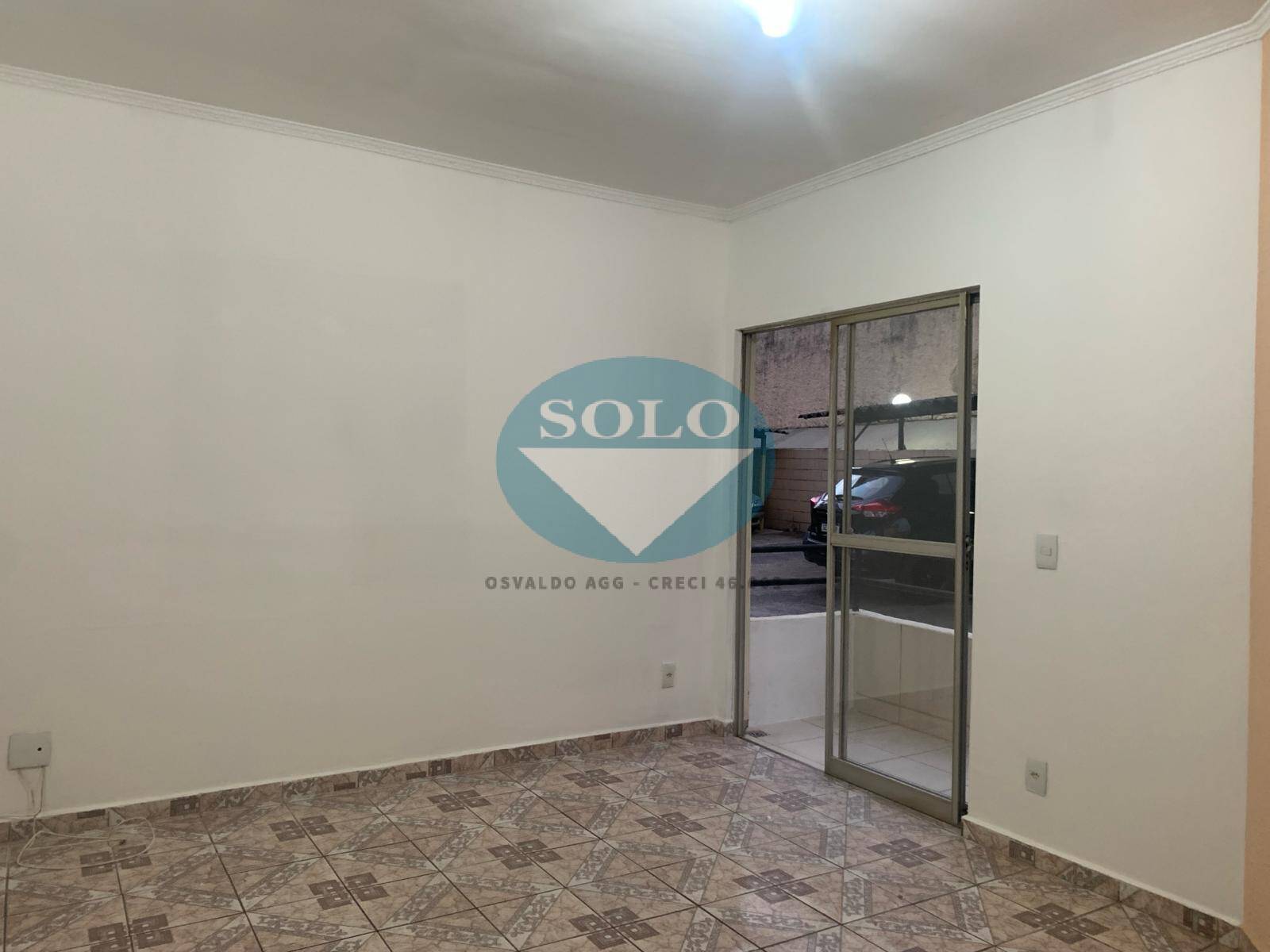 Apartamento à venda com 2 quartos, 78m² - Foto 1