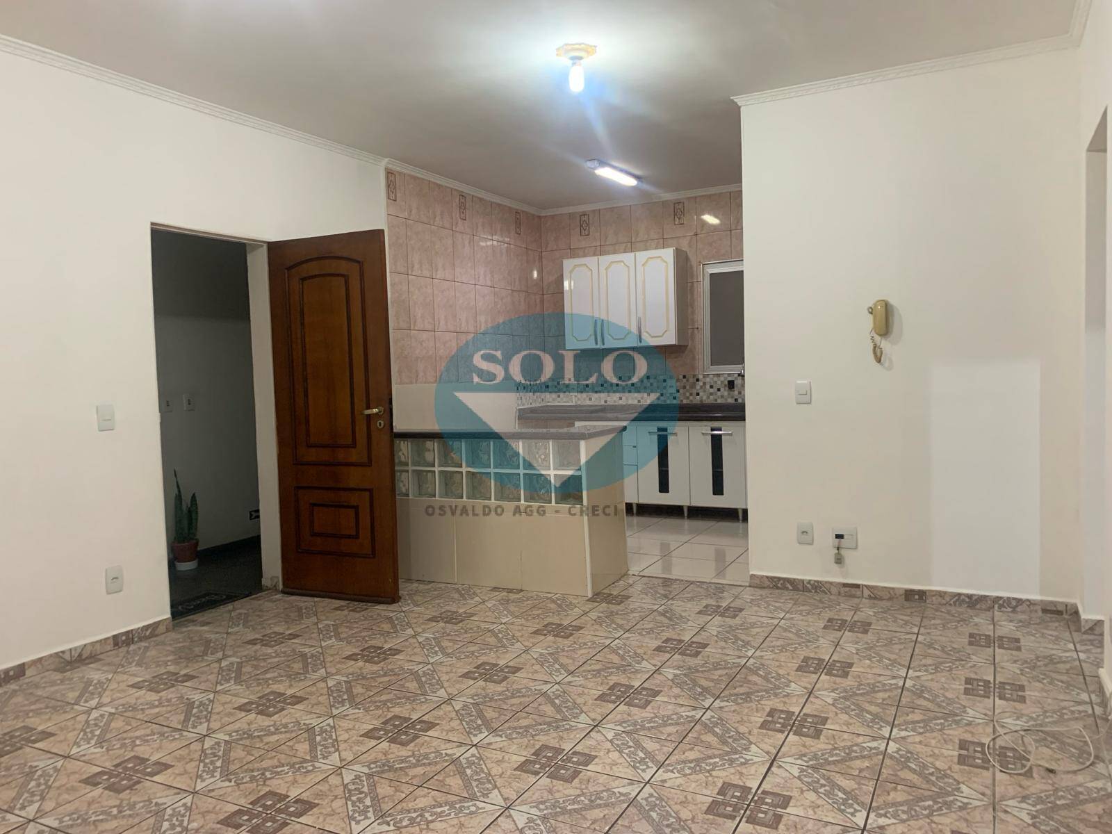 Apartamento à venda com 2 quartos, 78m² - Foto 2