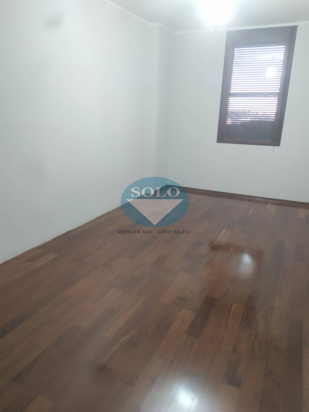 Apartamento para alugar com 3 quartos, 185m² - Foto 14