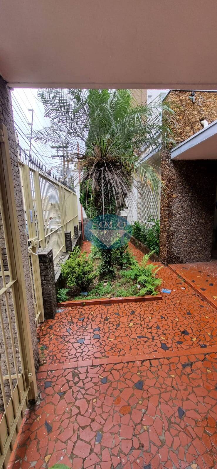 Casa para alugar com 3 quartos, 200m² - Foto 18