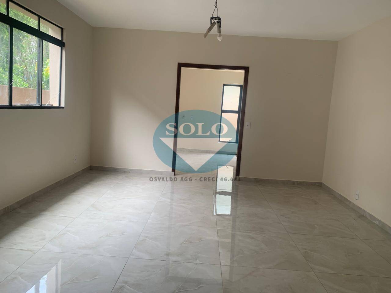 Casa para alugar com 3 quartos, 400m² - Foto 14