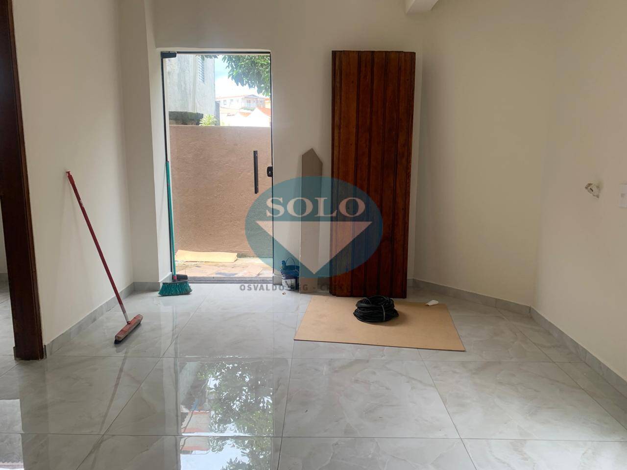 Casa para alugar com 3 quartos, 400m² - Foto 17